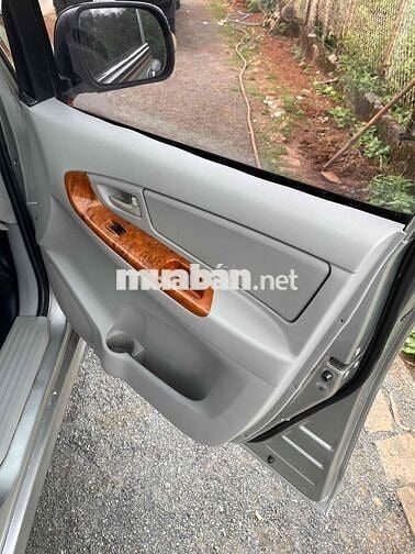 Toyota Innova 2008 V - 123000 km