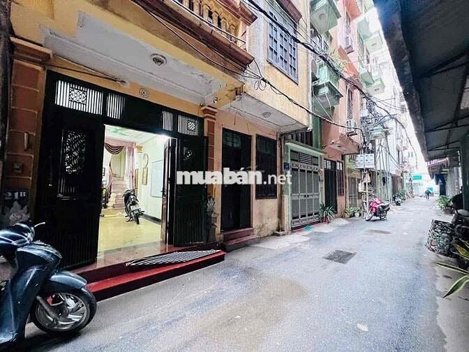 Hồ Tùng Mậu, Ô tô Vào Nhà, Ngõ Thông, 30m x 5 Tầng,  Gần Phố