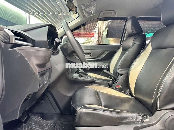 Toyota Avanza Premio 2023 1.5AT,số tự động,màu xám