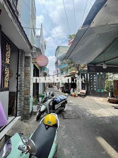 Nhà 3 tầng HXH 4,2x11m Trường Chinh 2PN3WC, GĐ ở,vp,KDOL ok, chốt 11tr