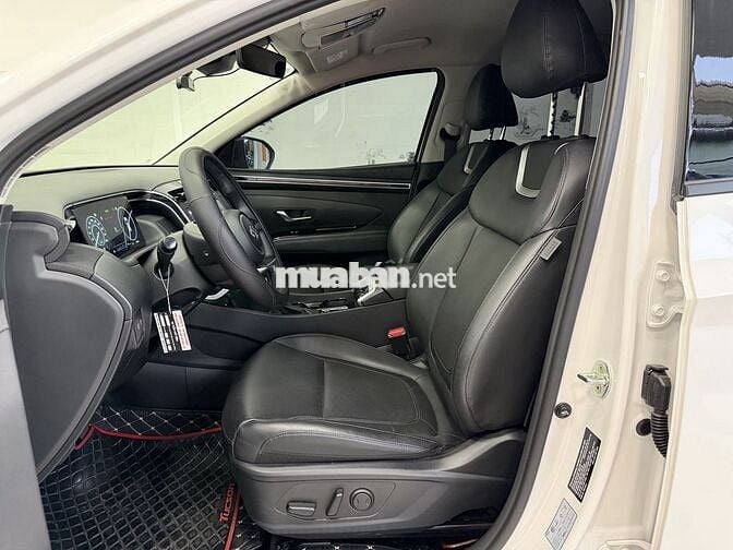 Hyundai Tucson 2022 2.0 AT Đặc biệt - 18000 km