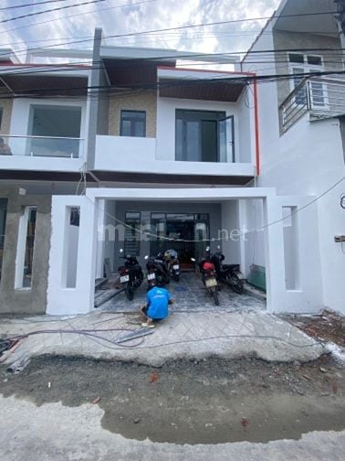 NHÀ 1T/1L MỚI HOÀN THIỆN FUL CÔNG NĂNG GIÁ 2,7 TỶ 