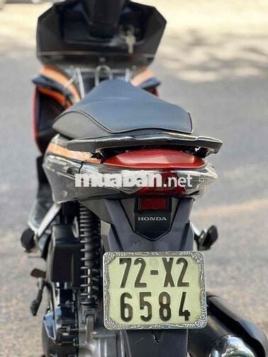 Honda Air Blade Đen cam