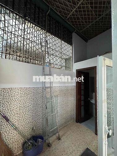 Nhà Bán Khu Víp .Cao Lổ .DT 4x15m75. 2 lầu sân thượng .5 phòng.3 wc