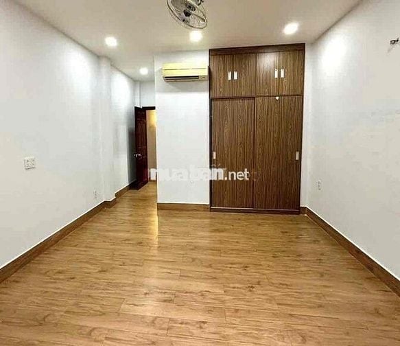 Nhà Mới Đẹp Mặt Tiền Khu Vip Cư Xá Lữ Gia , DT: 4x16m, 3lầu 5PN 4WC