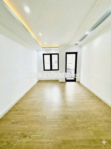 NHÀ ĐẸP MỚI XÂY-12E Thăng Long P.4 Q.TB- 4,5 x 20m 270m sàn trệt 3 lầu