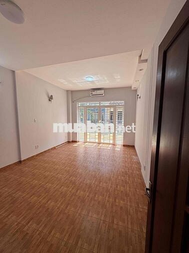 Nhà Bán Khu Víp .Cao Lổ .DT 4x15m75. 2 lầu sân thượng .5 phòng.3 wc