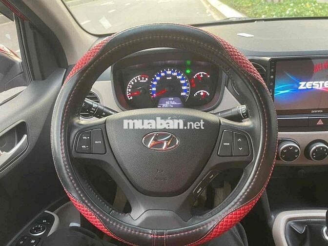 Hyundai i10 sedan 2017 số sàn bản đủ 26.000km