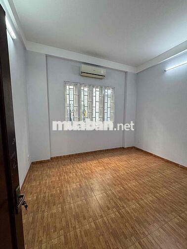 Nhà Bán Khu Víp .Cao Lổ .DT 4x15m75. 2 lầu sân thượng .5 phòng.3 wc