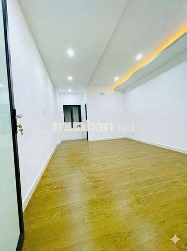 NHÀ ĐẸP MỚI XÂY-12E Thăng Long P.4 Q.TB- 4,5 x 20m 270m sàn trệt 3 lầu