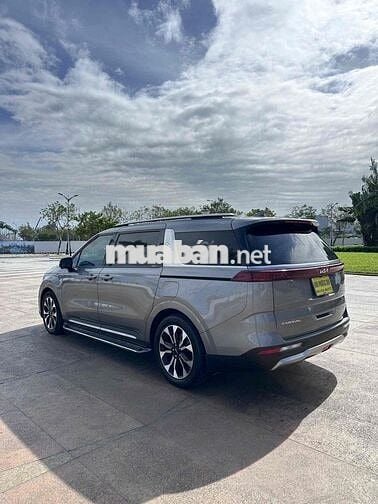 Kia Carnival 2022 Signature 2.2D - 58000 km