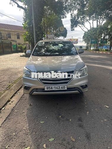 gd cần bán Toyota Innova 2015 E