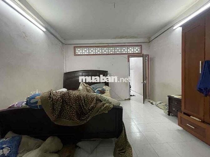 NHÀ 2 TẦNG – NGAY TRẠM Y TẾ PHƯỜNG VÀ CHỢ VẠN NGUYÊN – PHƯỜNG 15 QUẬN