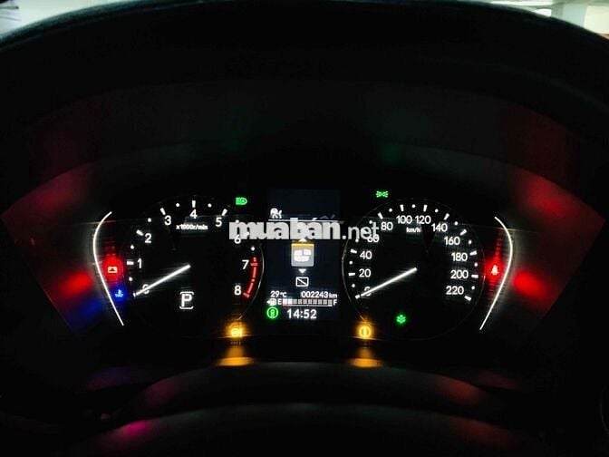 Honda HR-V L 2025 Lướt 2300km Siêu Đẹp Hãng Bán