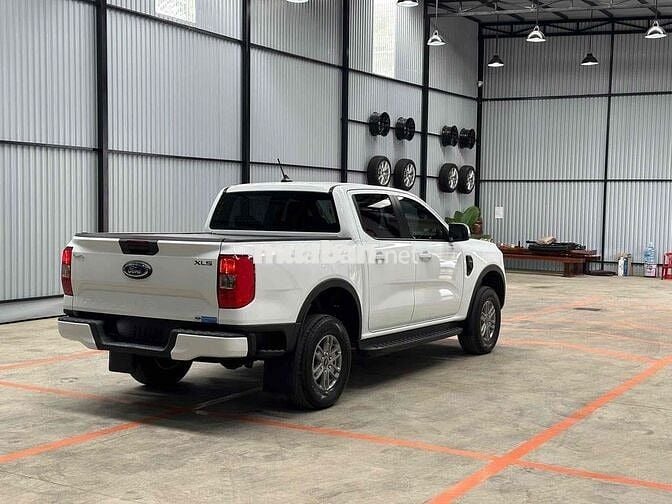 Ford Ranger 2023 XLS AT 2 cầu
