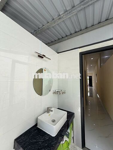 CHO THUÊ NHÀ NGUYÊN CĂN DT 100M2