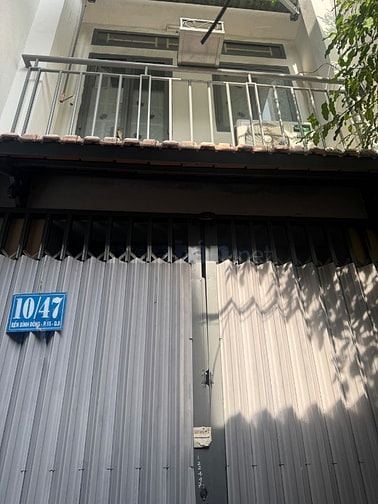 Nhaà nhỏ cần bán 3  x 5 giá 1.7 tỷ có Thương Lượng,