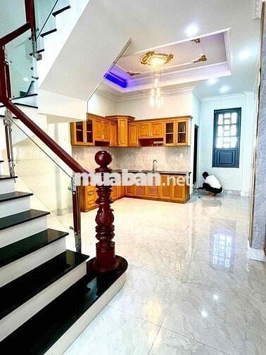 Nhà phố hoàn công vòng xoay an phú