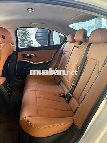 BMW 3 Series 2023 320i Sport Line