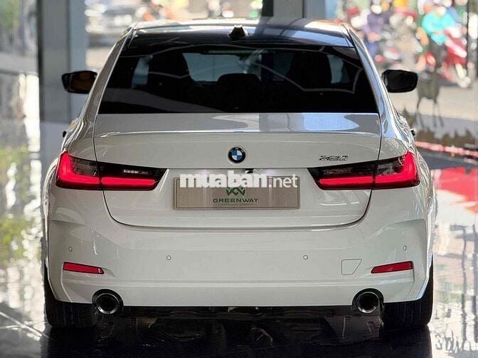 BMW 3 Series 2023 320i Sport Line