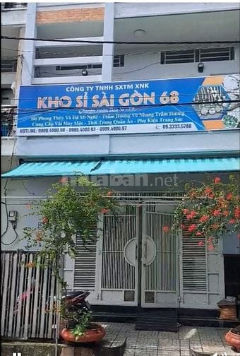 Nhà mặt tiền Vị Trí Cực Đẹp , tiện kinh doanh mua bán, sát Võ Văn Kiệt