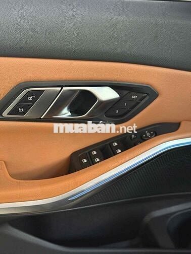 BMW 3 Series 2023 320i Sport Line