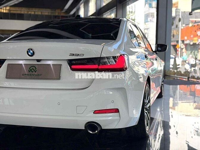 BMW 3 Series 2023 320i Sport Line