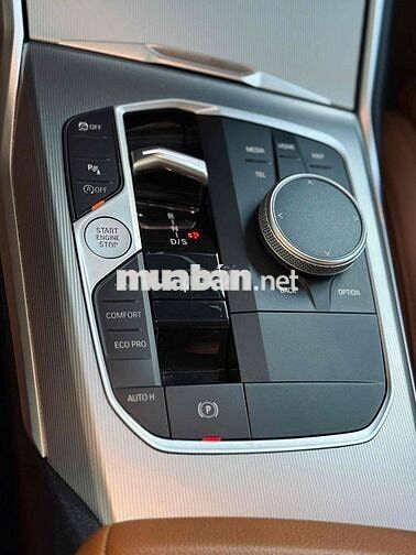 BMW 3 Series 2023 320i Sport Line