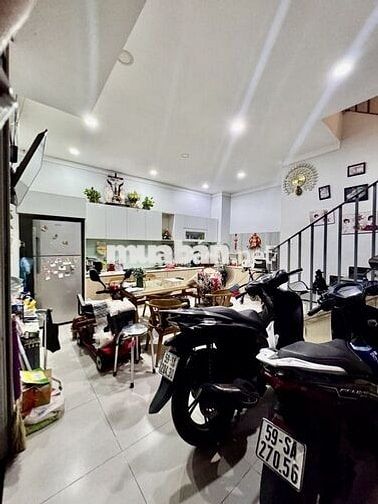 HẺM Ô TÔ - 35M2 - 4 TẦNG - 3 PN - 5.6 TỶ - NGAY PHAN VĂN TRỊ