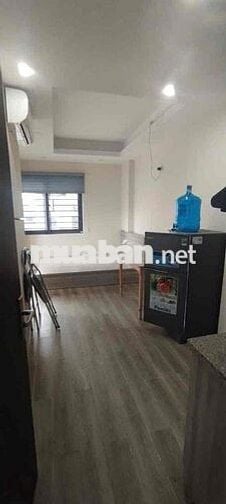 cho thuê phòng tại toà nhà cccmn lô góc thoáng mát, đạt PCCC