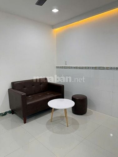Bán CHDV ĐH Văn Lang - Nguyễn Thái Sơn, Gò Vấp: 4( NH: 5,5m) x 15,3m.
