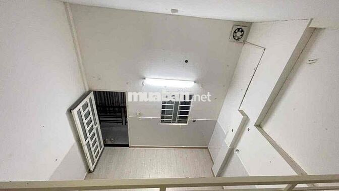 cho thuê phòng trọ ngay luỹ bán bích -hoà bình . giờ giấc tự do. kg ch