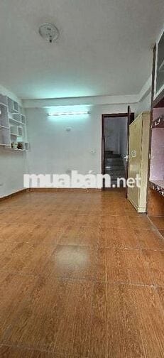 Bán Nhà Tân Triều 4 bÁnh đỗ ngay nhà-36m2-4ngủ-dân xây