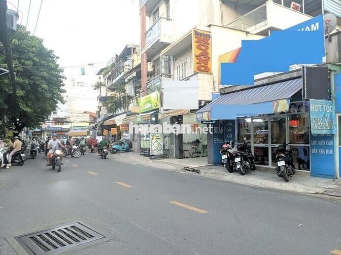 Mặt Tiền Đường Hồng Lạc Ngay Ngã Tư Đối Diện Chung Cư Bàu Cát