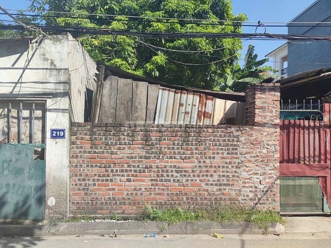 85 m2 Mạch Lũng Đông Anh Mặt tiền 4,7 mét