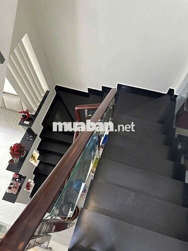 BÀN NHÀ HỒ VĂN LONG - BHHA DT 4.1*17M TRỆT ST 2L 3PN3WC PK-PB