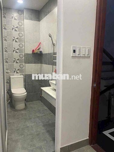 cho thuê nhà mặt tiền đẹp 5pn 23tr