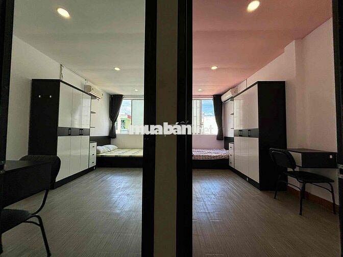 Cho thuê căn hộ 2PN - 1WC (70m2)full cửa sổ thoáng đủ nội thất CMT8 Q3