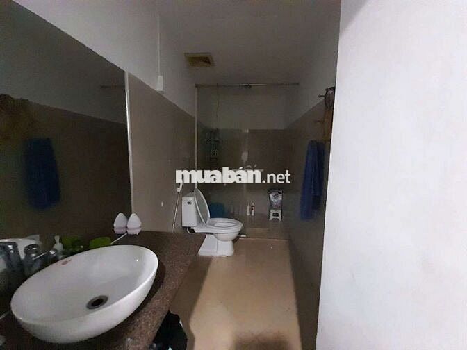 NHÀ CẤP 4 6X23M 2PN 1WC HẺM ĐƯỜNG SỐ 8 LINH XUÂN, Ở GĐ, NHÓM BẠN SV