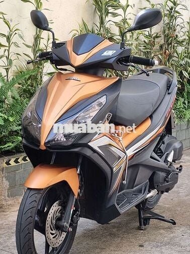 Honda Air Blade Fi 125c.chinh chủ sang tên