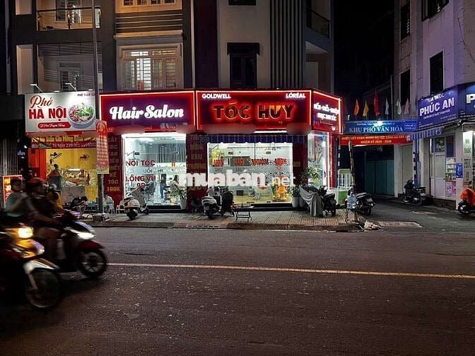 Mặt bằng kinh doanh đường lớn đông dân qua lại