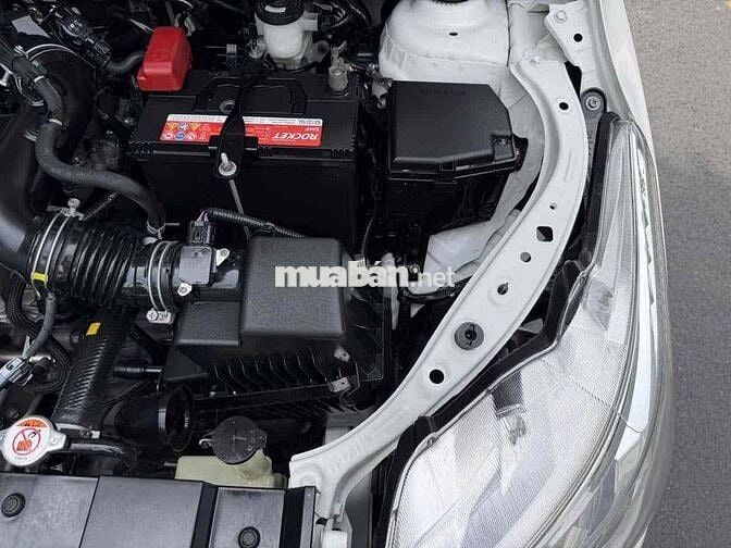 Toyota Yaris 1.5 G chạy được 26000 km đời 2017