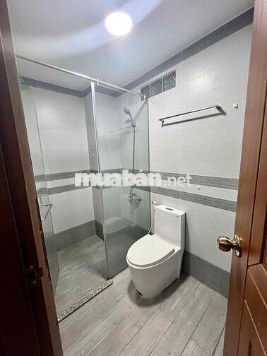 Cho Thuê Trọ 15m2 Full Nội Thất Giờ Tự Do Ngay CV Lê Thị Riêng Q10