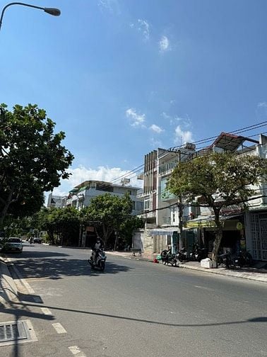 CHO THUÊ 22TR/THÁNG - BÌNH THẠNH - NHÀ MẶT TIỀN GIÁ HẺM XE HƠI - 101m2