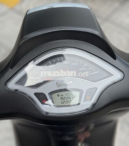 Piaggio Vespa Sprint S125 2022 Đen