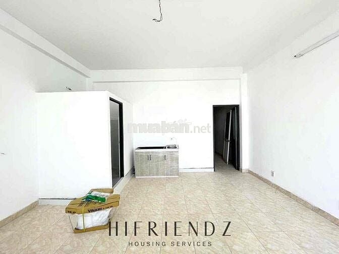 PHÒNG MỚI XÂY - SẼ LÊN GÁC CAO - BANCOL ĐÓN NẮNG GIÓ TỐT - SÁT AEON TP