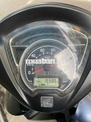 Cần bán xe vision 2023 bánh lớn