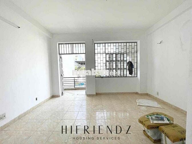 PHÒNG MỚI XÂY - SẼ LÊN GÁC CAO - BANCOL ĐÓN NẮNG GIÓ TỐT - SÁT AEON TP