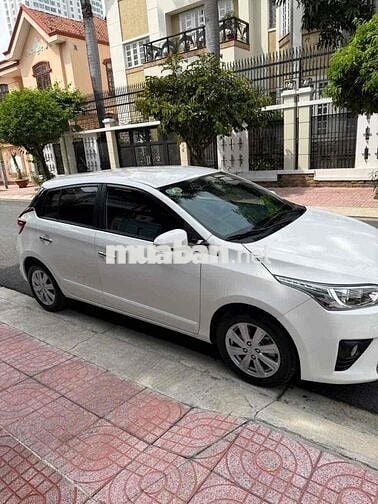 Toyota Yaris 1.5 G chạy được 26000 km đời 2017