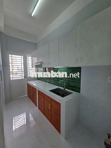 Cần bán căn hộ Phú Thọ, Quận 11, căn góc 2PN, nhà làm lại mới đẹp